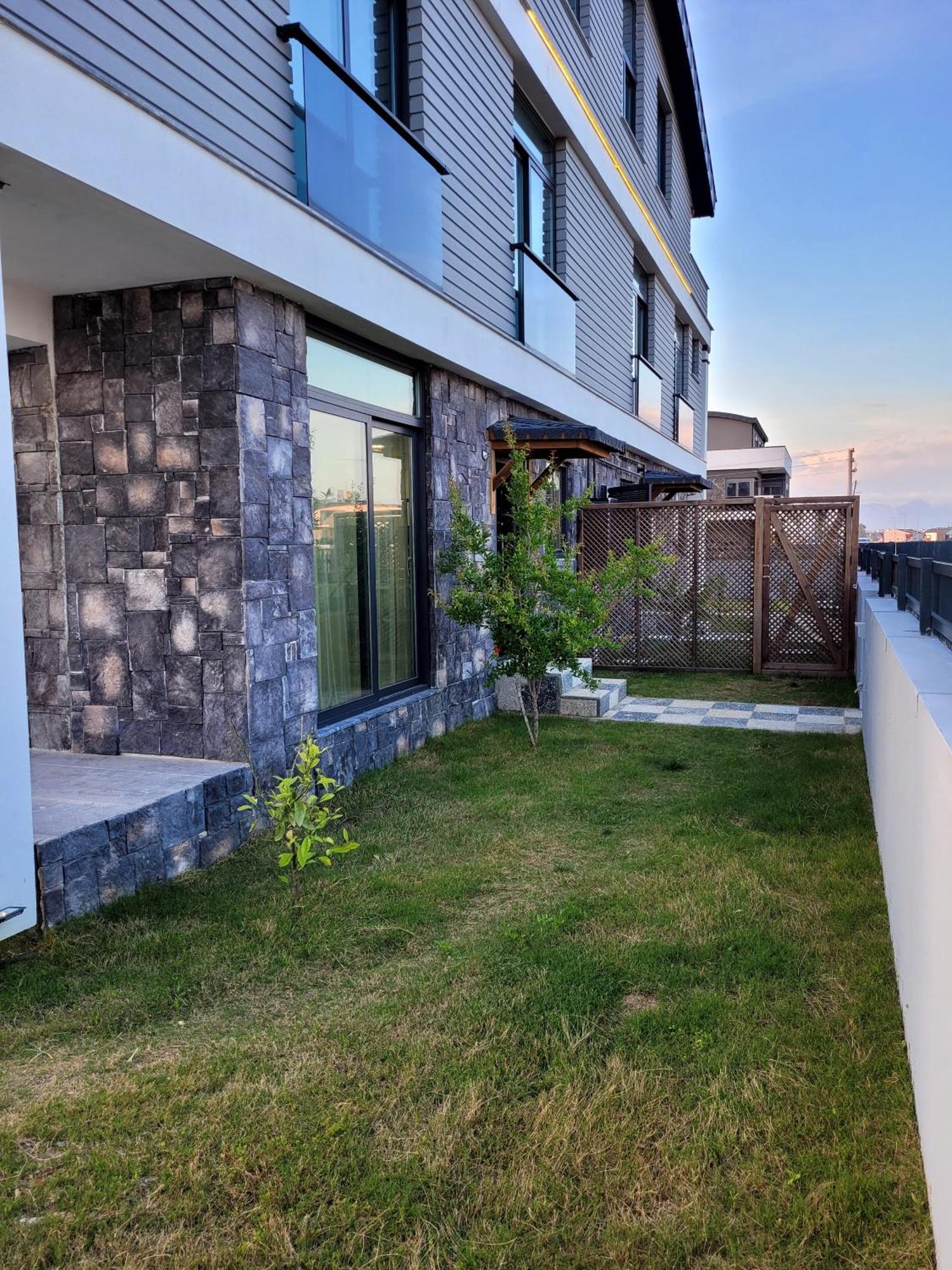 Oldskool Villas Close To Lara Beach Antalya Zimmer foto